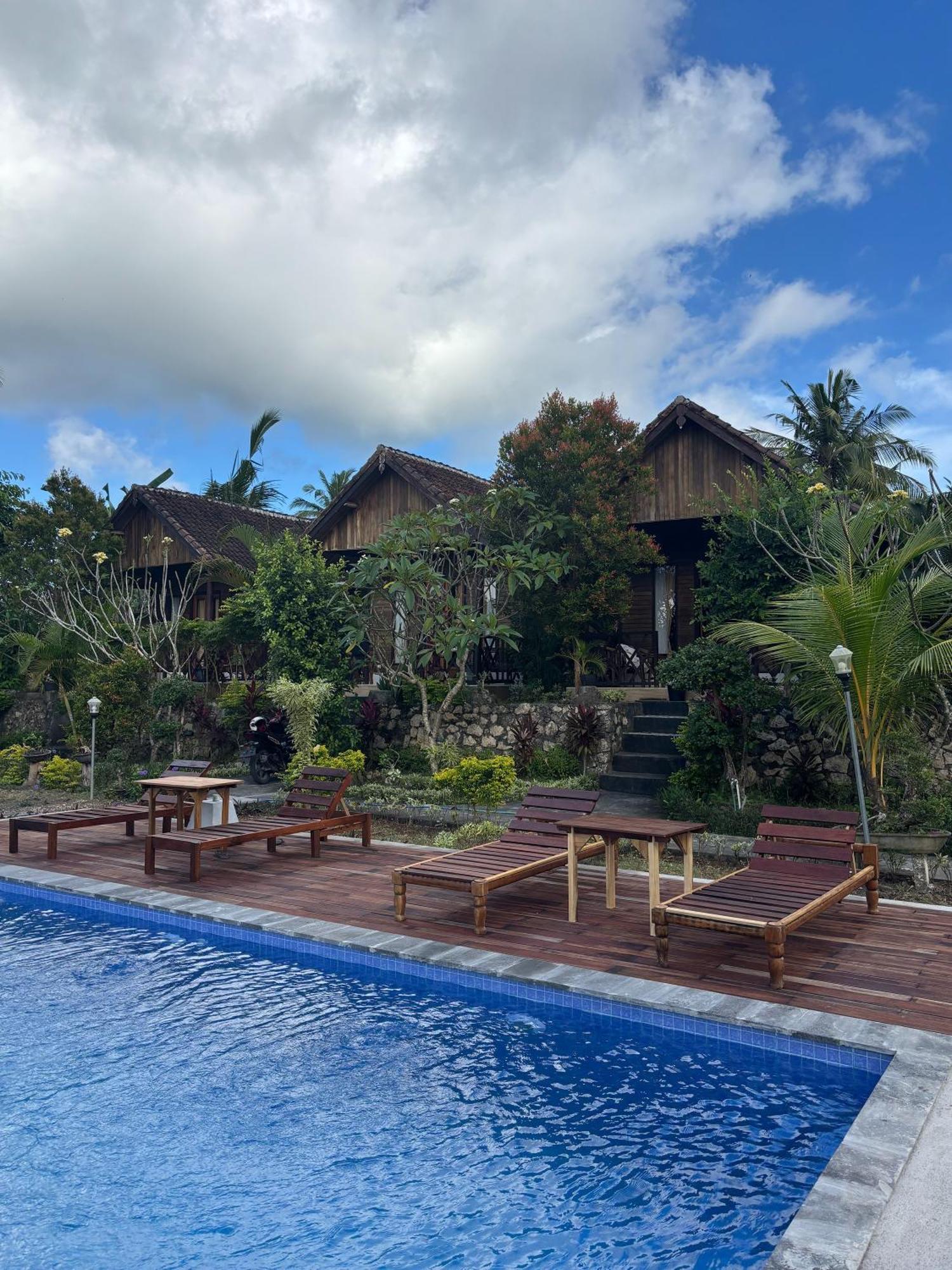 Penida Lapaya Nusa Penida Couette-café 2*